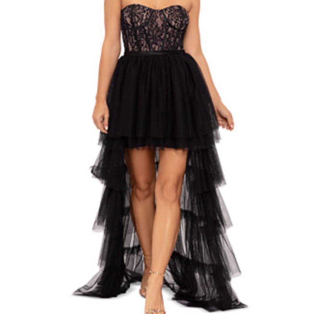 Elegant Black Lace Strapless Dress